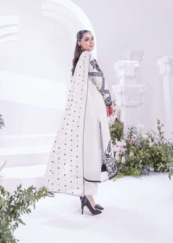 AYRA EMBROIDERY 3PC