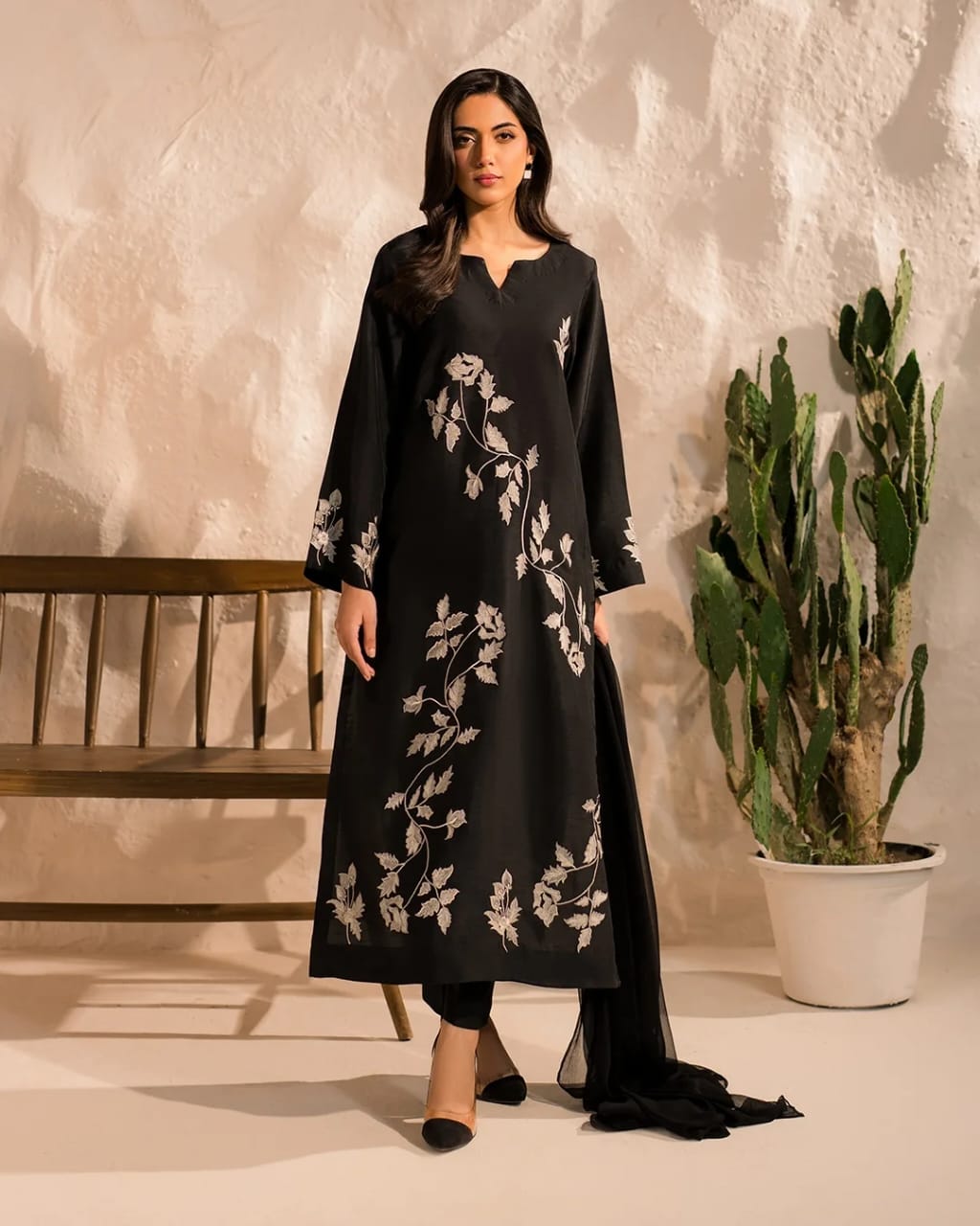 BLOOM EMBROIDERY 3PC