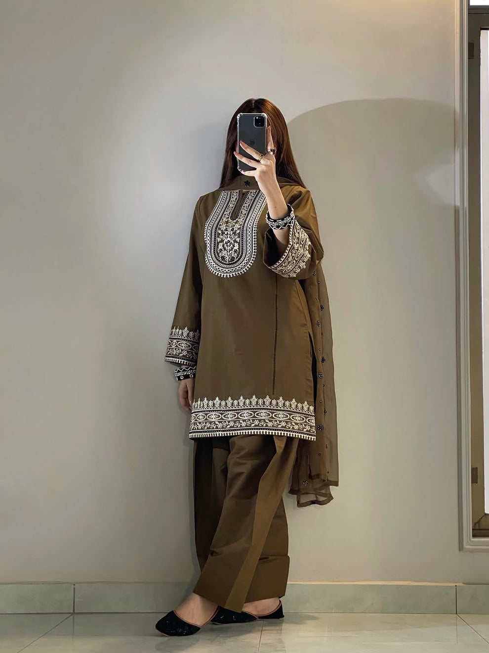 Fari (Farshi Shalwar)