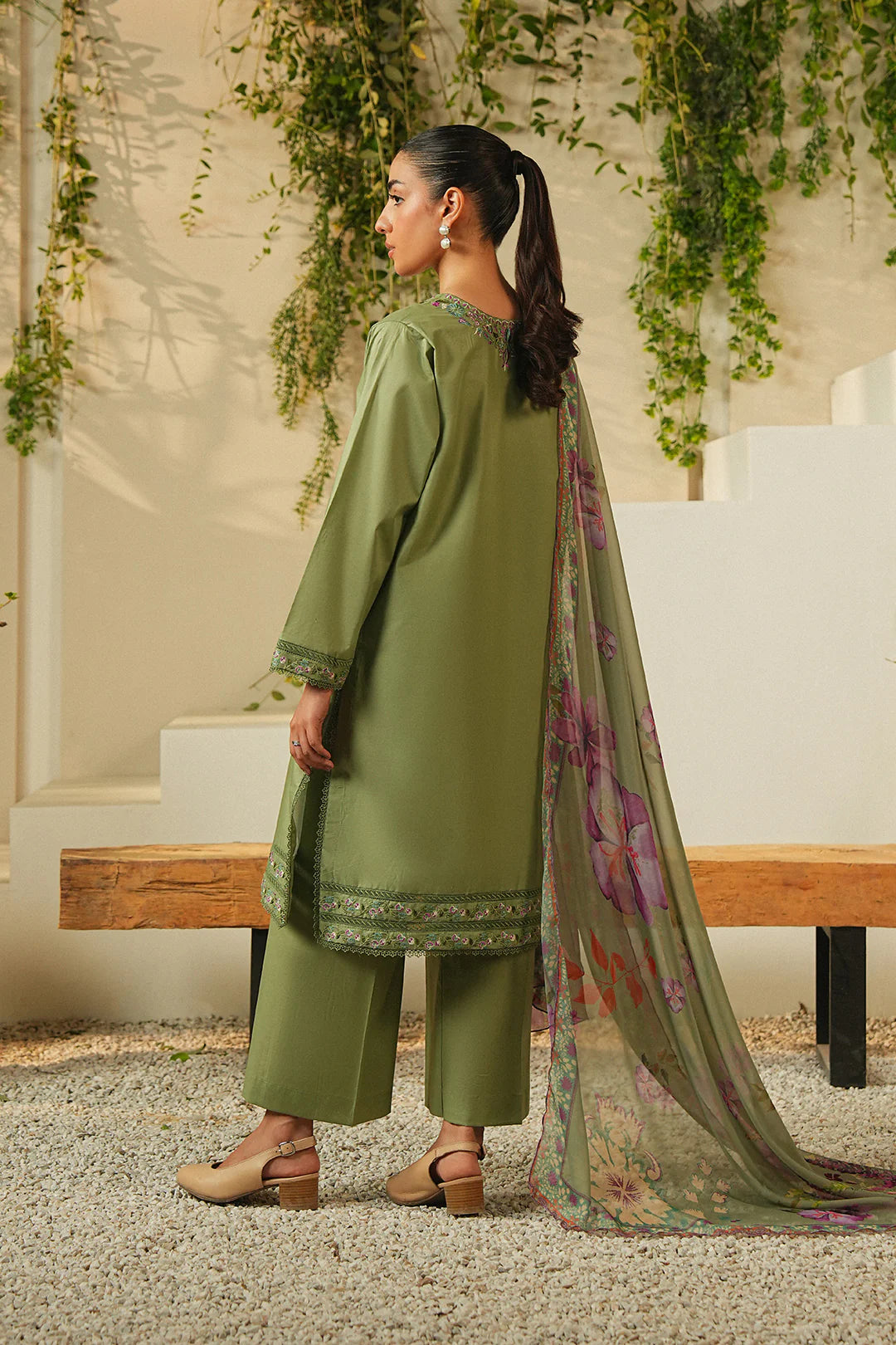FLARE EMBROIDERY 3PC