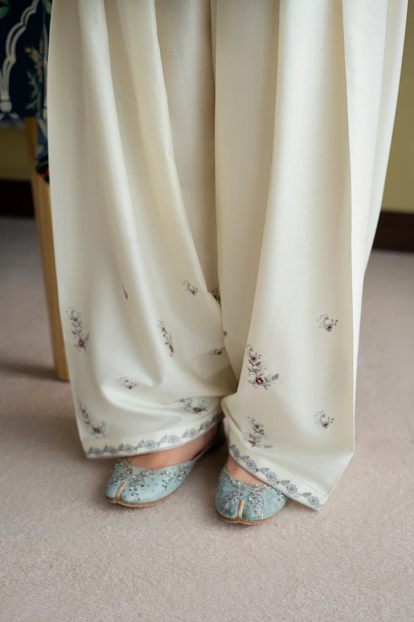 Fari (Farshi Shalwar)