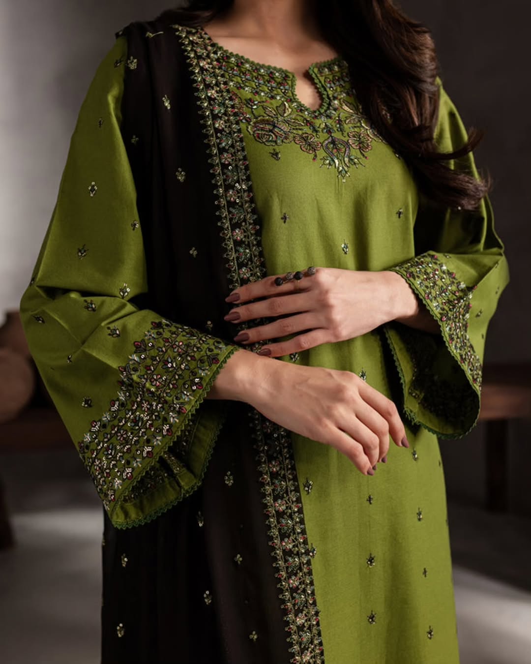 MAYAL EMBROIDERY 3PC