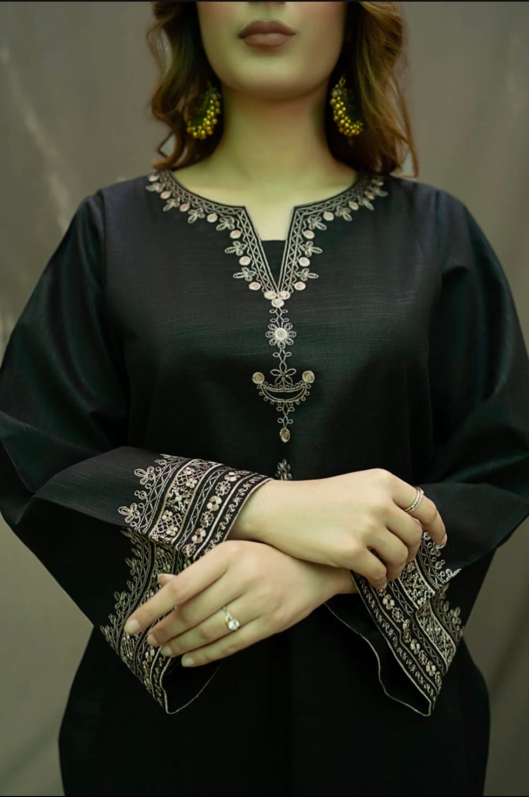 Black Stitched Lawn Embroidery