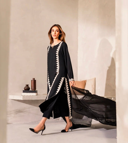 Blackish 3Pcs Embroidery