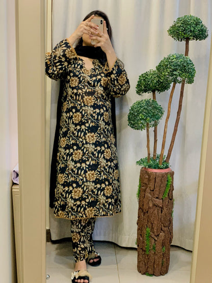 Stitched 2pc Lawn