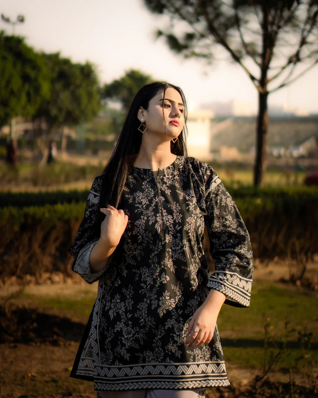 Minal Khan Digital