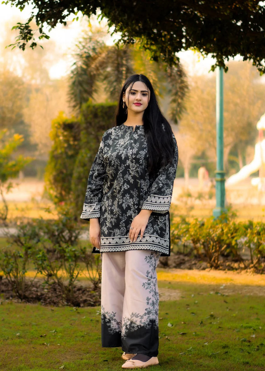 Minal Khan Digital