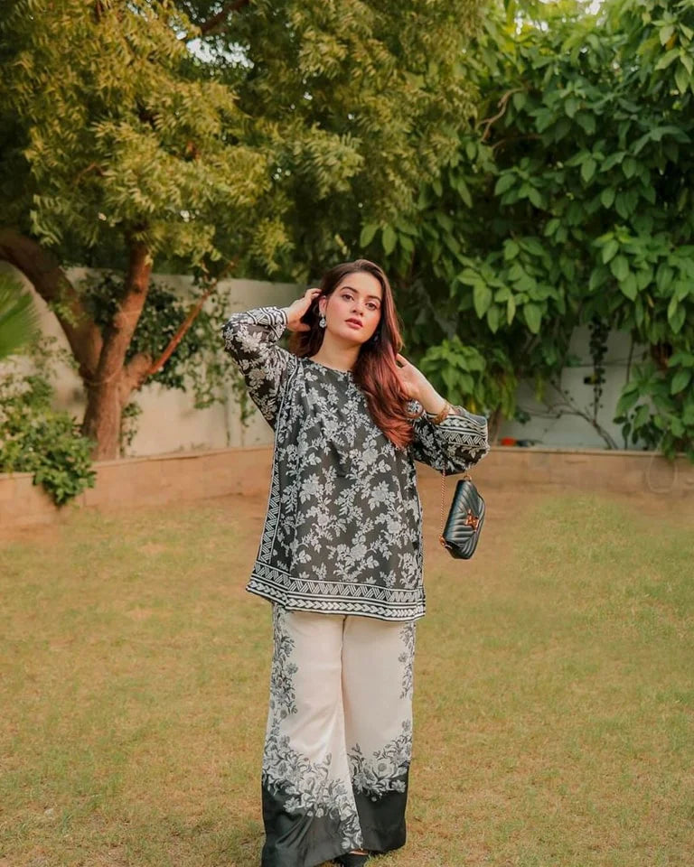 Minal Khan Digital