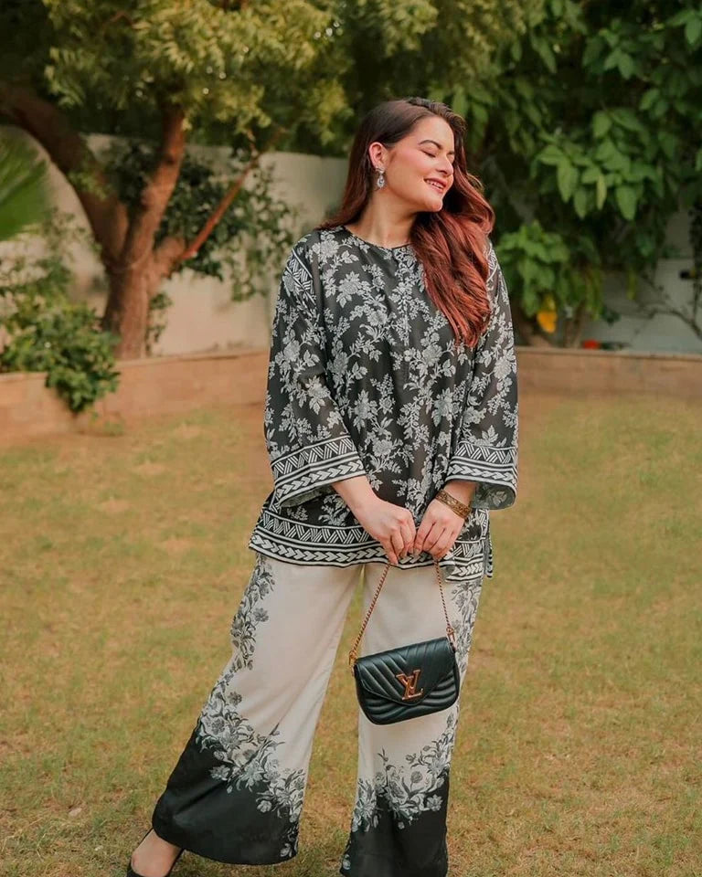 Minal Khan Digital