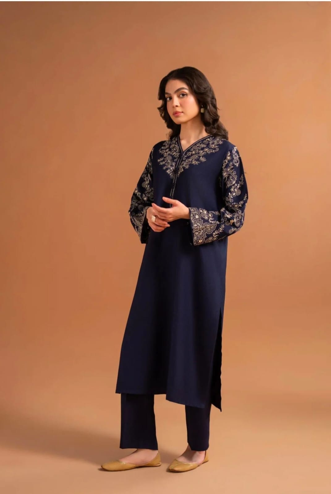 2PCS Stitched Lawn Embroidery