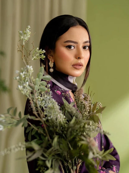 Flora 3pcs (Farshi Shalwar)