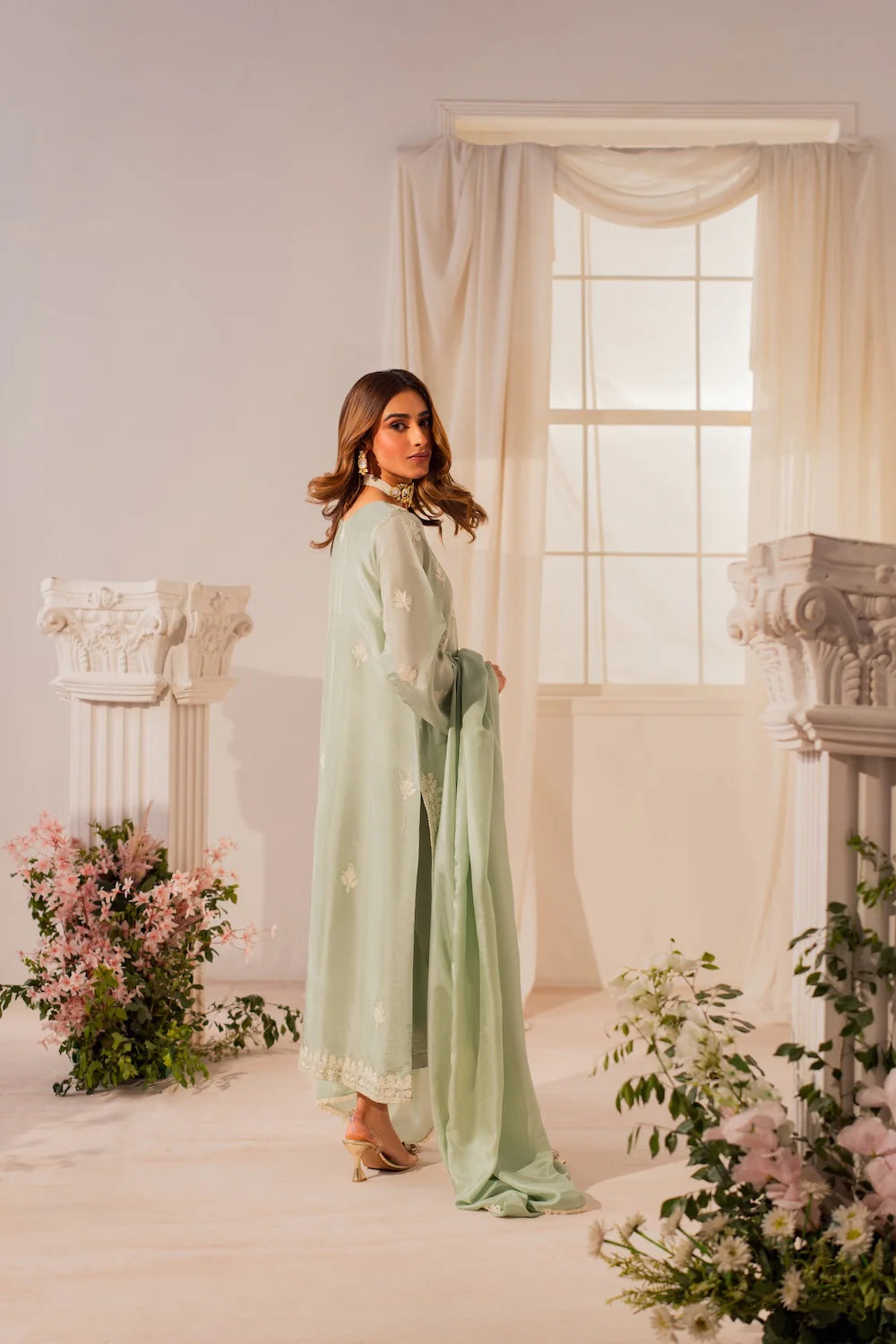 Mahveen 3pcs Embroidery