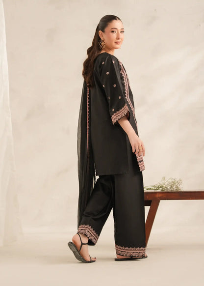 Elara 3Pcs Embroidery